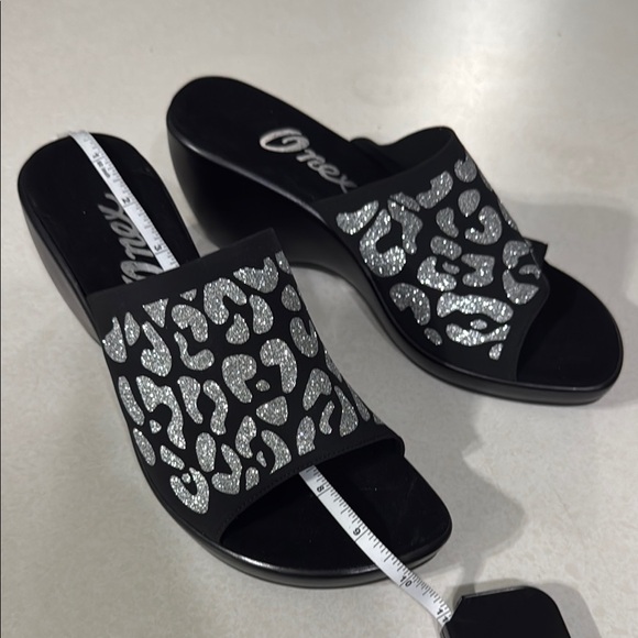 Onex Shoes - Onex Black & Silver Leopard Print Rory Slide Wedge EUR Size 39 US Size 8.5/9